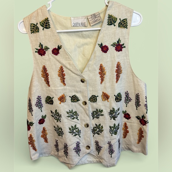 Casey & Max Tops - Casey & Max Floral Embroidered Cream vest